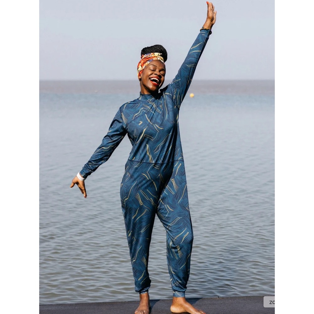 Finisterre Into The Sea Seasuit Long Sleeve Surf Suit Blue Womens M/L
